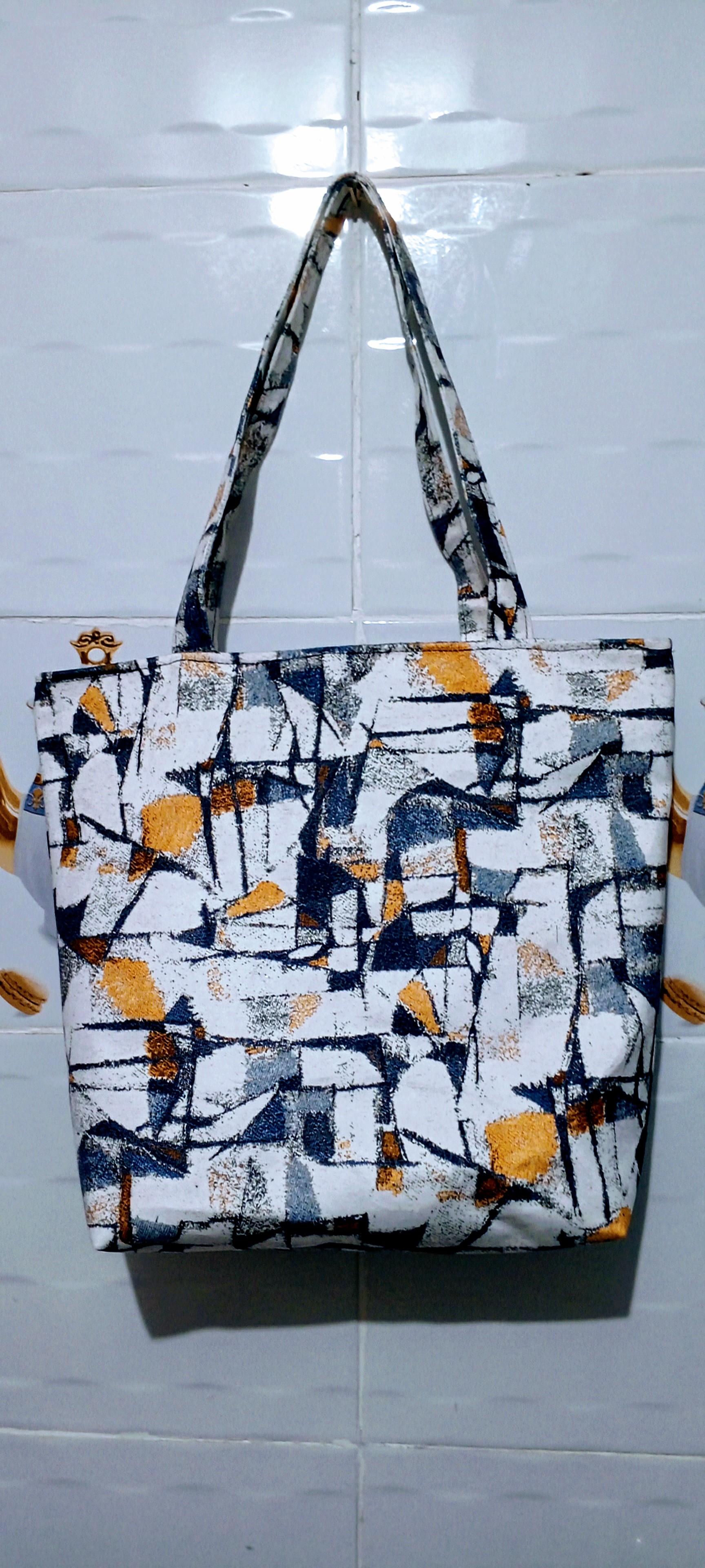 Ladies' Handbag
